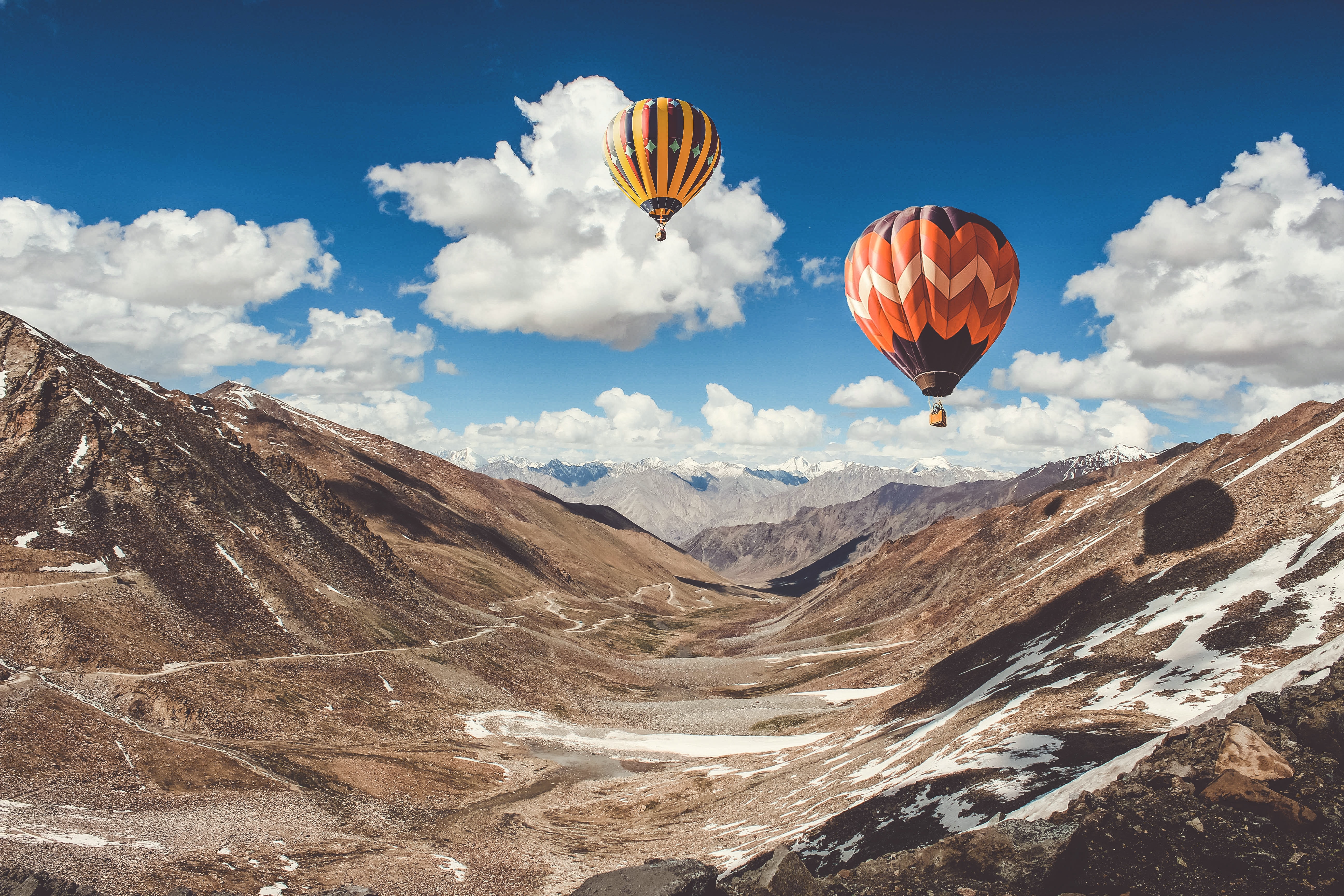 Ладакх, Индия небо Индия горы воздушный шар  