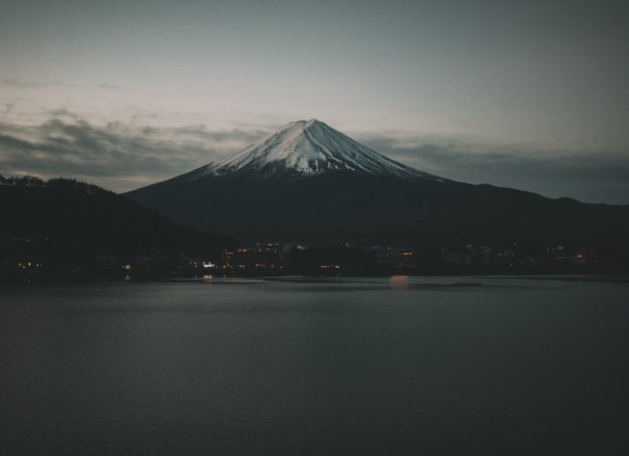 Гора Фудзияма Япония Фудзияма горы гора вечер  